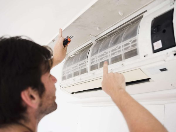 About Us - Maxichill Air Conditioning Gold Coast Services